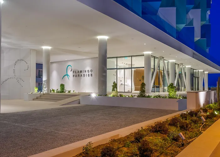 Flamingo Paradise - Adults Only Hotel