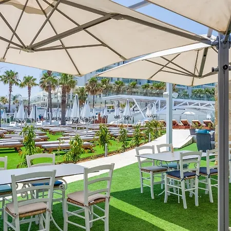 Flamingo Paradise - Adults Only Protaras