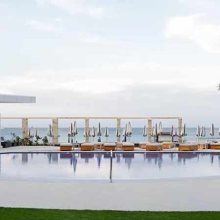 Flamingo Paradise - Adults Only