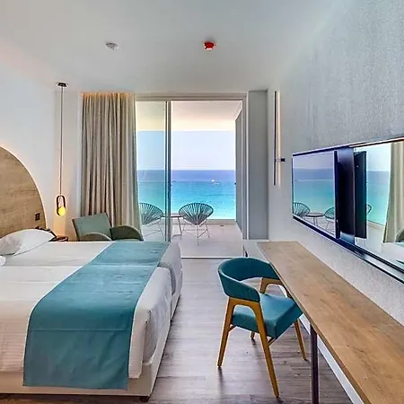 Flamingo Paradise - Adults Only 4* Protaras
