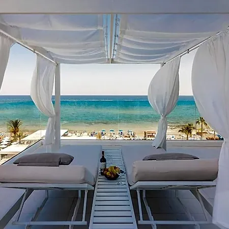 Flamingo Paradise - Adults Only 4* Protaras