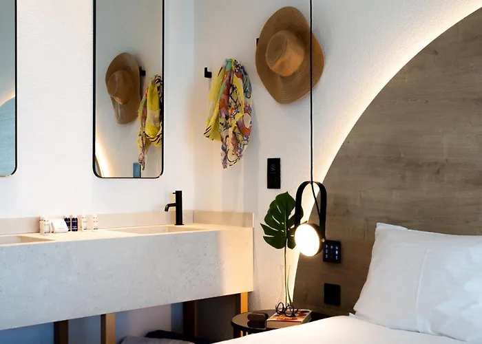 Flamingo Paradise - Adults Only 4* Protaras