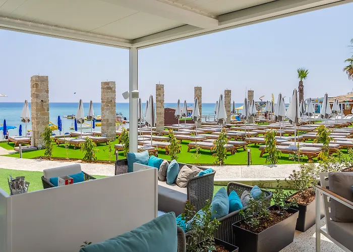 Flamingo Paradise - Adults Only Отель