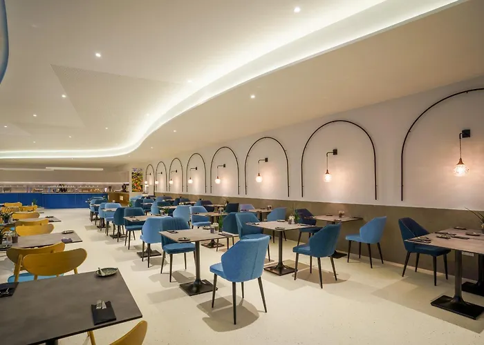 Flamingo Paradise - Adults Only Hotel 4*