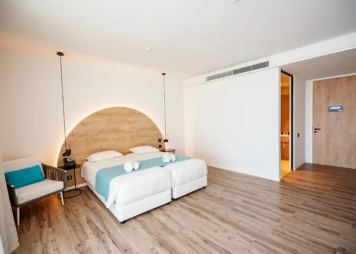 Flamingo Paradise - Adults Only Отель 4*