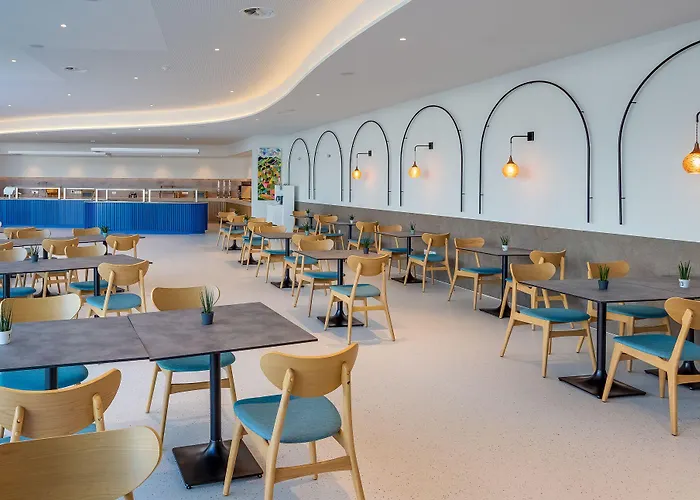 Flamingo Paradise - Adults Only Hotel 4*