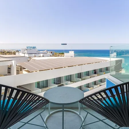 Flamingo Paradise - Adults Only 4*