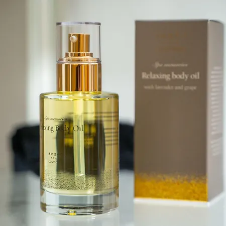 Flamingo Paradise - Adults Only